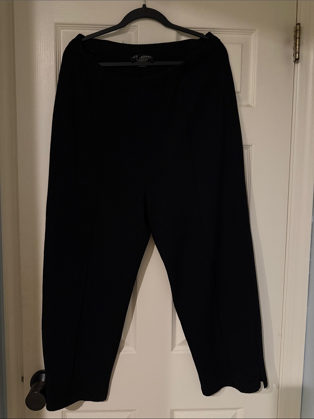 St. John Black womens Dress Pants Leg quite luxury sophisticated work academia